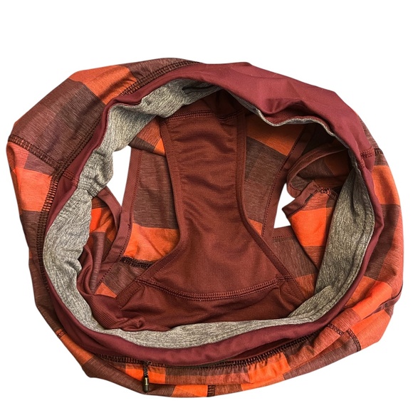 Lululemon  'Speed Up' running shorts Size 4 - Picture 7 of 9